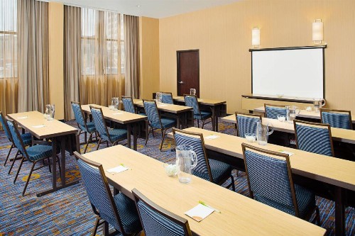 Courtyard by Marriott Atlantic City Beach Block - image 12
