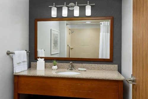 Courtyard by Marriott Atlantic City Beach Block - image 24