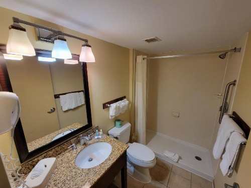 Quality Inn Flamingo - image 21