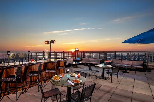 The Claridge - a Radisson Hotel - image 7