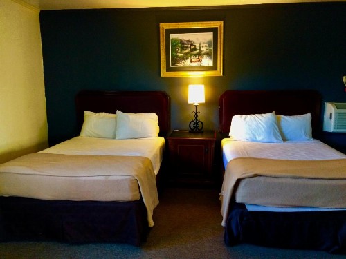 Sunset Inn - 2 - image 19