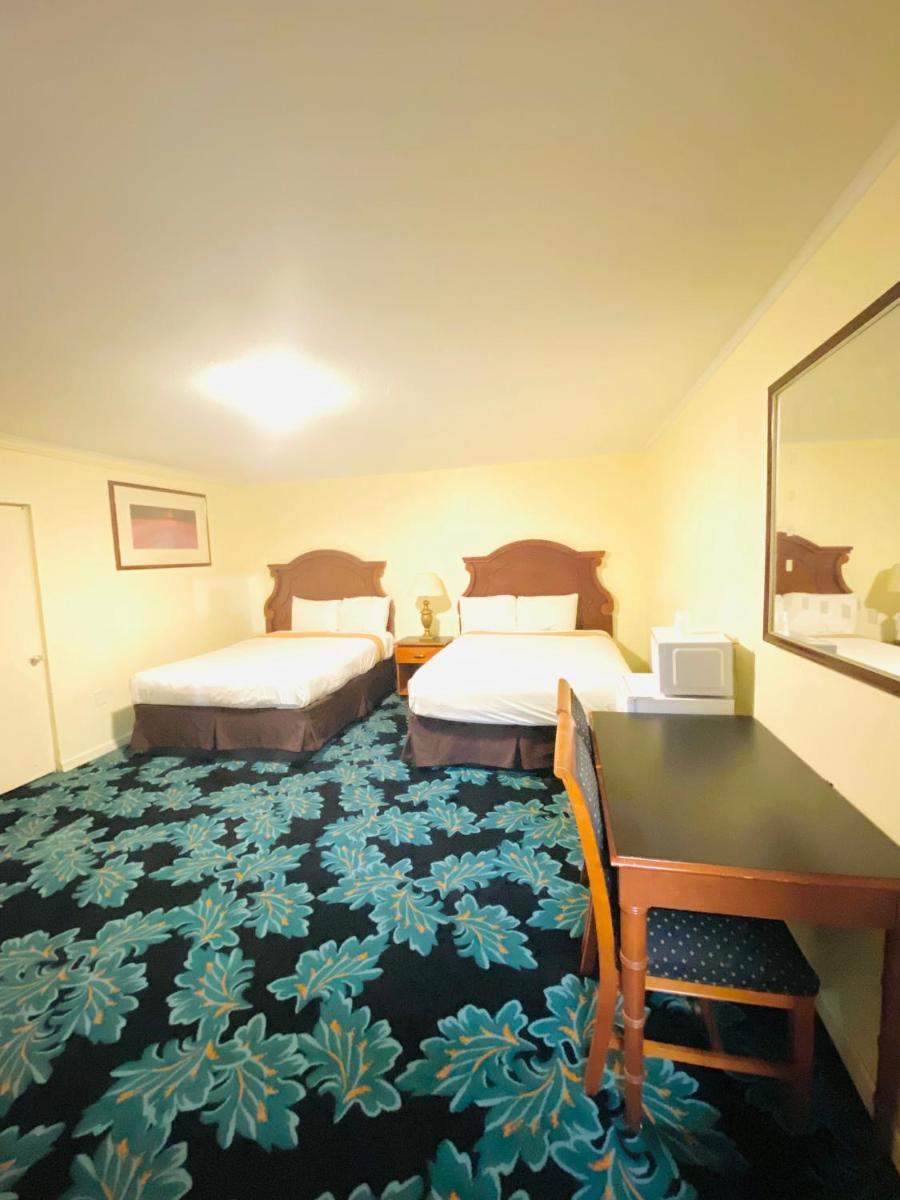 Sunset Inn - 2 - image 2