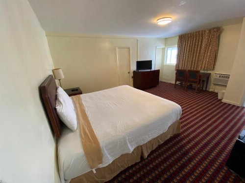 Sunset Inn - 2 - image 9