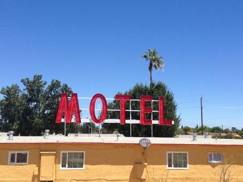 Valley Motel - image 16