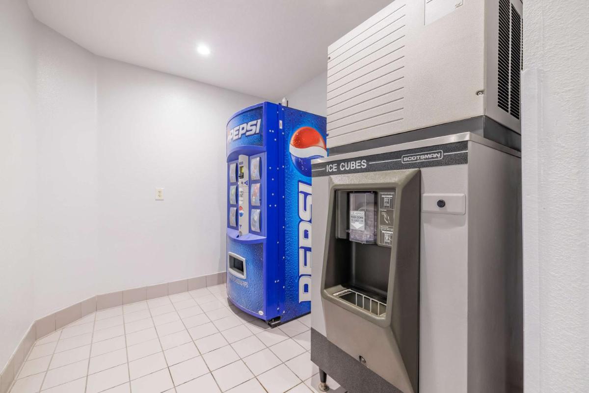 Motel 6-Auburn CA - image 5