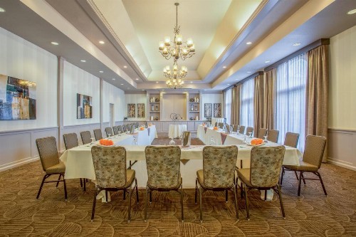 Holiday Inn Auburn an IHG Hotel - image 33