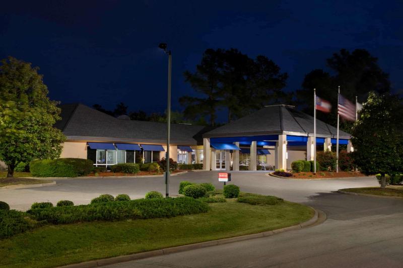 Ramada by Wyndham Augusta Fort Gordon - main image