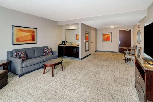 Hilton Garden Inn Augusta - image 22