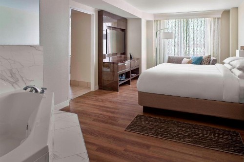 Augusta Marriott at the Convention Center - image 39