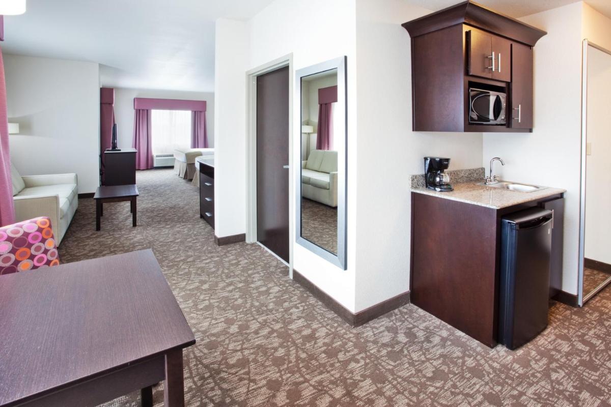 Holiday Inn Express Augusta North an IHG Hotel - image 2