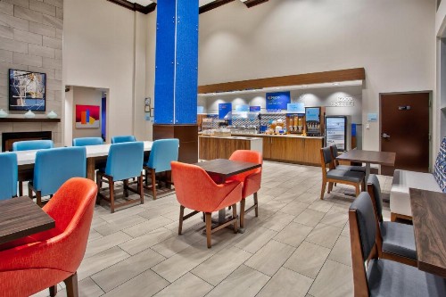 Holiday Inn Express Augusta North an IHG Hotel - image 30