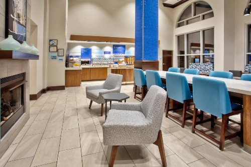 Holiday Inn Express Augusta North an IHG Hotel - image 31