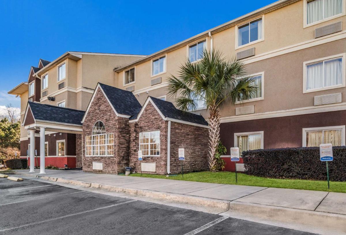 Quality Inn & Suites - main image