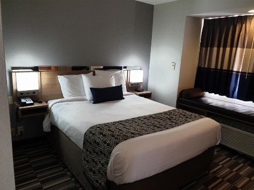Microtel Inn & Suites by Wyndham Augusta/Riverwatch - image 17