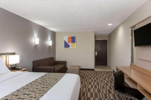 Microtel Inn & Suites by Wyndham Augusta/Riverwatch - image 36
