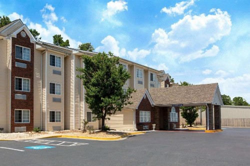 Microtel Inn & Suites by Wyndham Augusta/Riverwatch - image 44