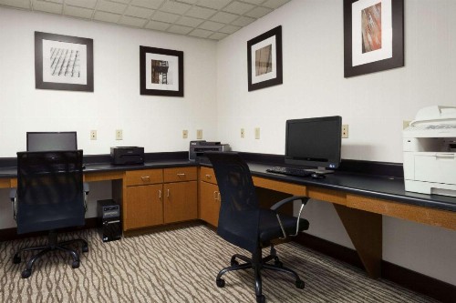Wingate by Wyndham Augusta/Fort Gordon - image 10