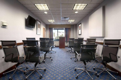 Wingate by Wyndham Augusta/Fort Gordon - image 9
