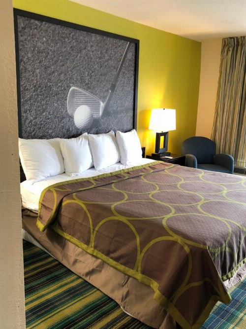 Super 8 by Wyndham Augusta - image 22