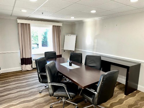 Comfort Inn & Suites Gordon Hwy - image 15