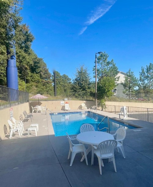Comfort Inn & Suites Gordon Hwy - image 32