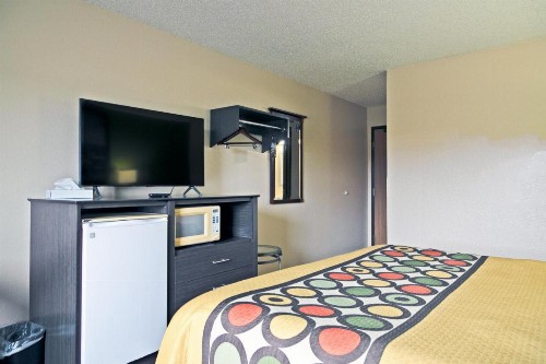 Super 8 by Wyndham Augusta/Ft Gordon Area - image 30