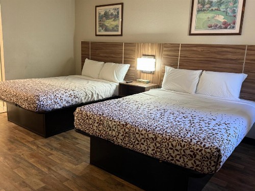 Country Hearth Inn & Suites Augusta - image 8