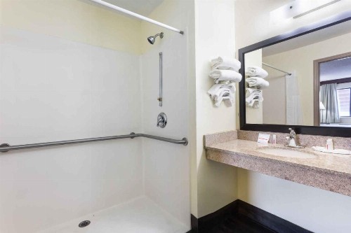 Heritage Inn Augusta - image 7