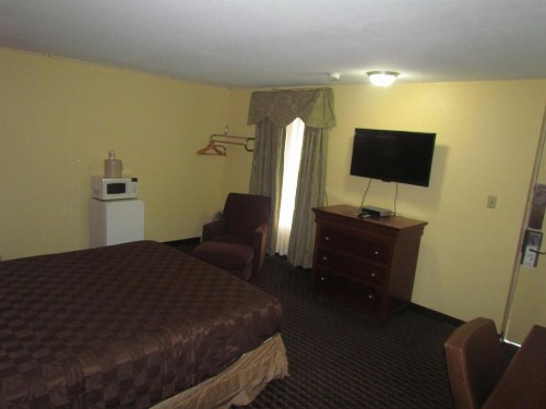 Red Carpet Inn - Augusta - image 10