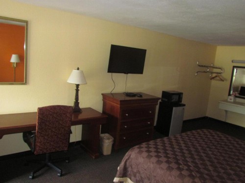Red Carpet Inn - Augusta - image 12