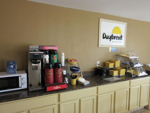 Days Inn by Wyndham Augusta Wheeler Road - image 11