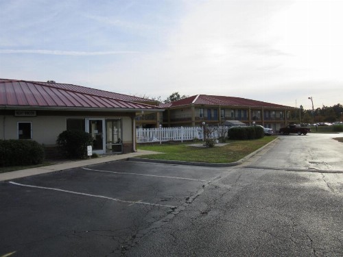 Days Inn by Wyndham Augusta Wheeler Road - image 24