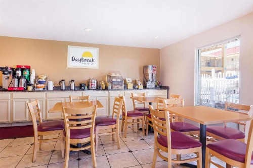 Days Inn by Wyndham Augusta Wheeler Road - image 27