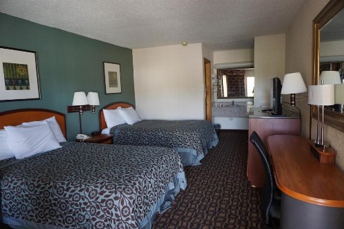 Days Inn by Wyndham Augusta Wheeler Road - image 29
