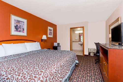 Days Inn by Wyndham Augusta Wheeler Road - image 38