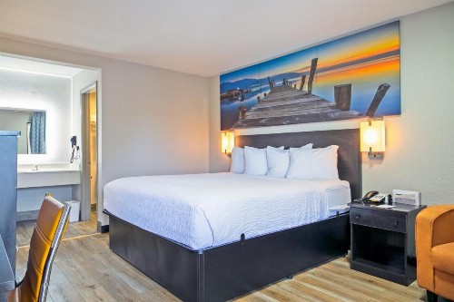 Days Inn by Wyndham Augusta near Fort Gordon - image 3