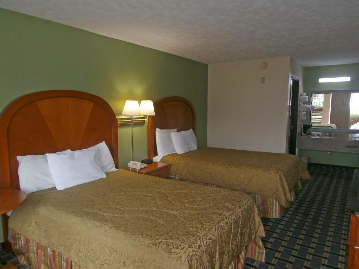 Americas Best Value Inn - Augusta / South - image 2