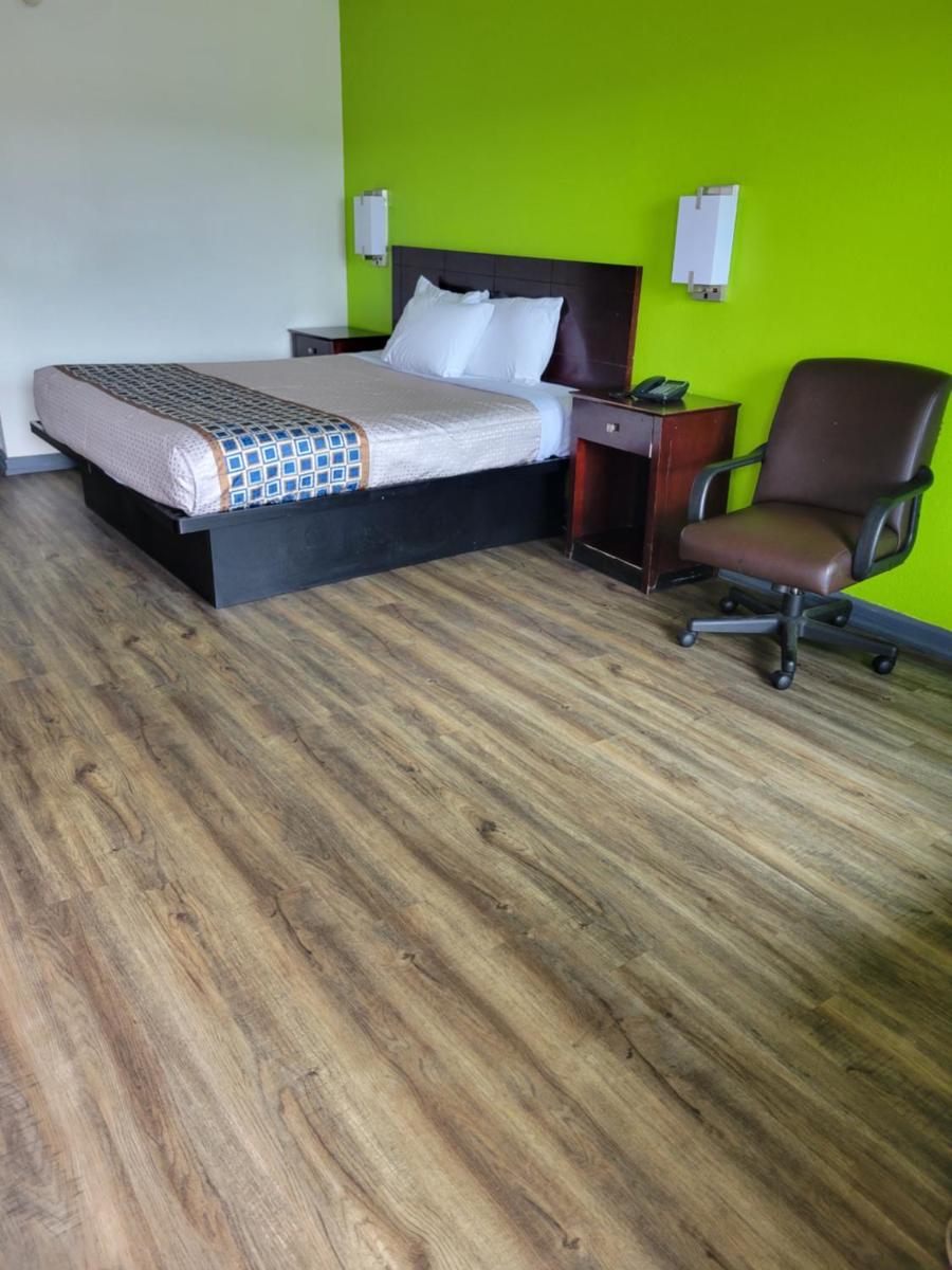 Budgetel Inn and Suites - Fort Gordon - main image