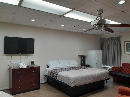 Budgetel Inn and Suites - Fort Gordon - image 13