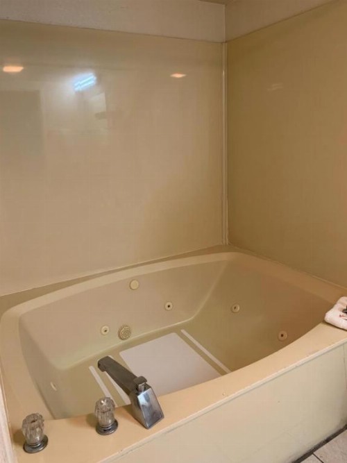 Budgetel Inn and Suites - Fort Gordon - image 7