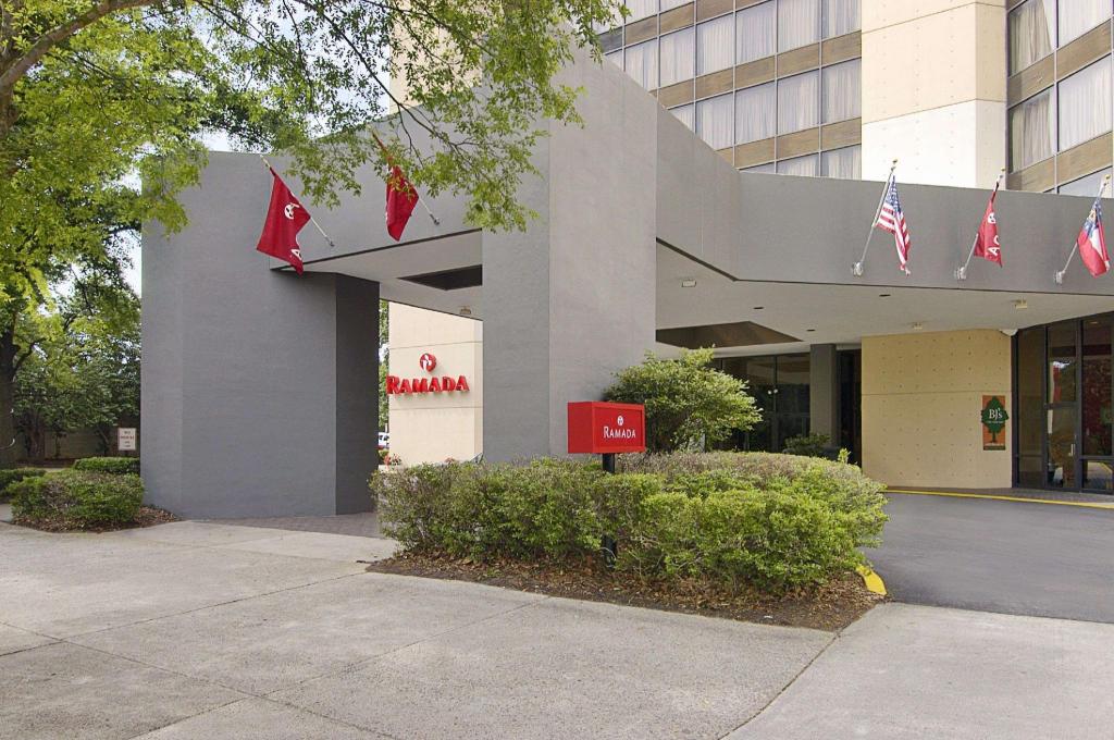 Ramada Hotel & Conf Center by Wyndham Augusta Downtown - main image