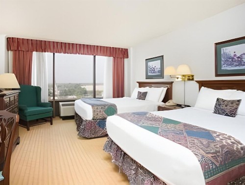 Ramada Hotel & Conf Center by Wyndham Augusta Downtown - image 39
