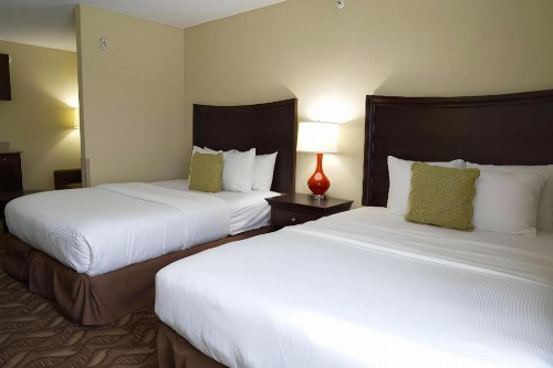 Best Western Plus Augusta North Inn & Suites - image 14