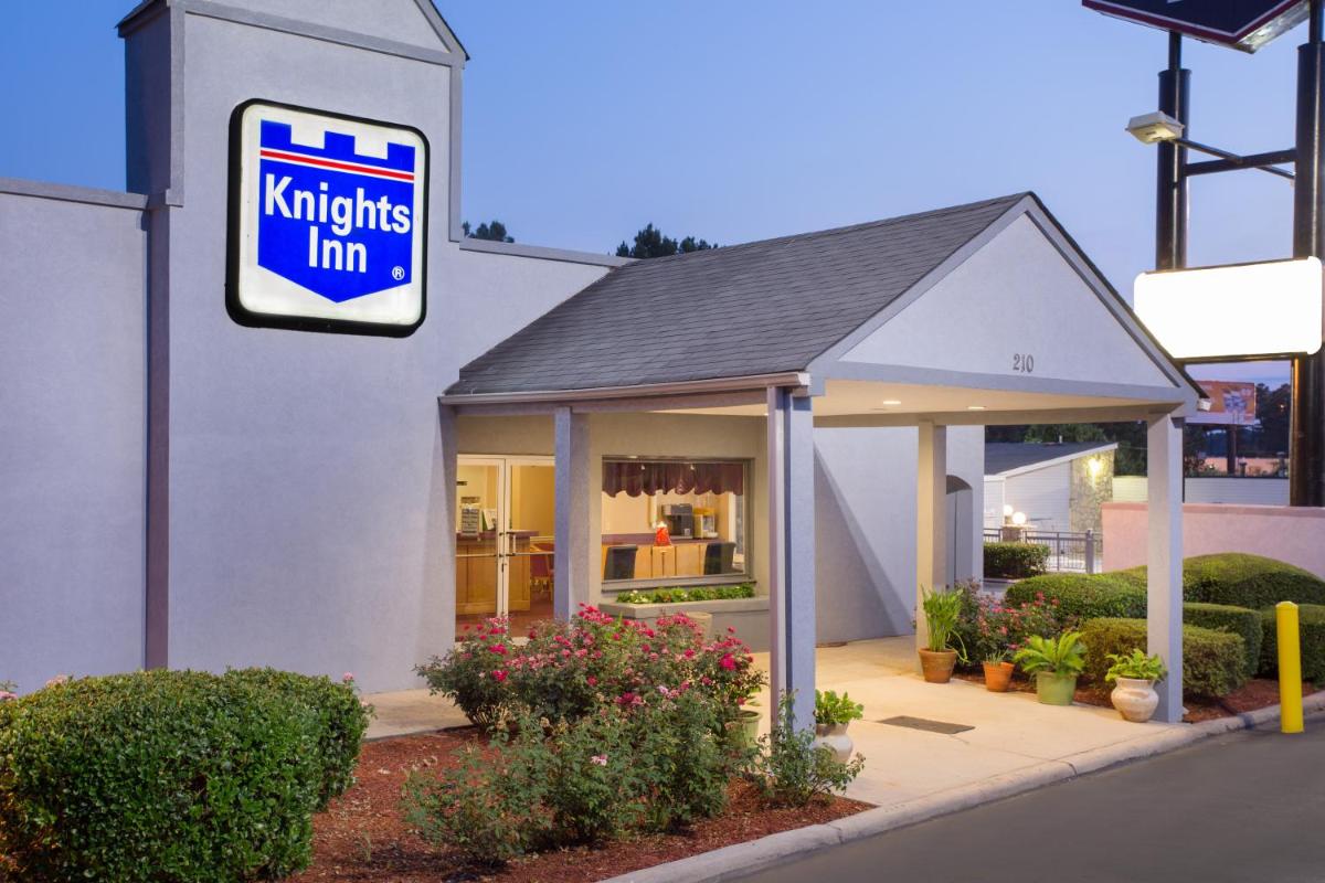 Knights Inn - Augusta - main image