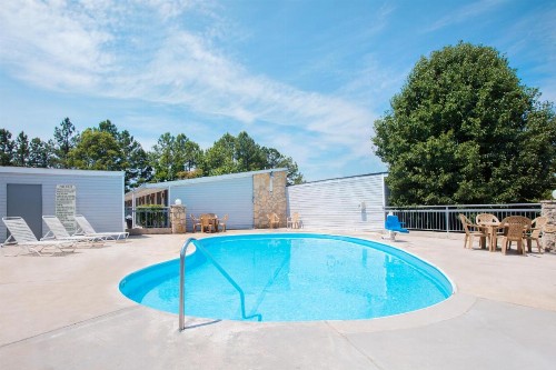 Knights Inn - Augusta - image 2
