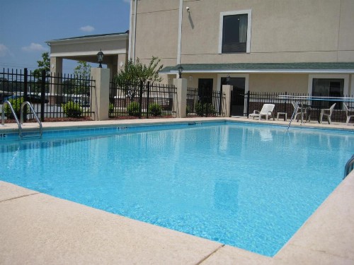 Baymont by Wyndham Augusta Riverwatch - image 26