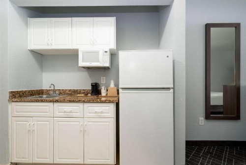 Baymont by Wyndham Augusta Riverwatch - image 32