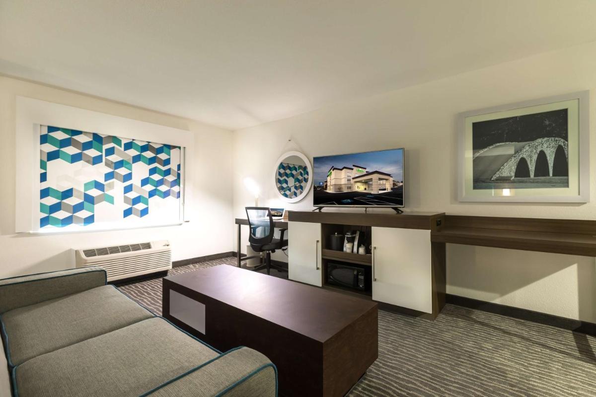 Wingate Augusta Washington Road by Wyndham - image 3