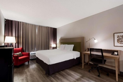 Country Inn & Suites by Radisson Augusta at I-20 GA - image 21