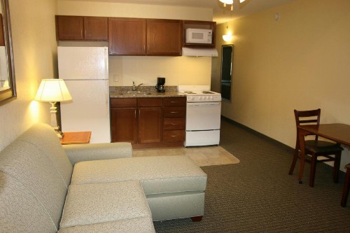 Affordable Suites Augusta - image 10